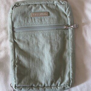 Olive Green Baggallini 8" x 6" multi-Zipper / Pocket Crossbody bag
